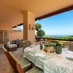 Сasa de vacaciones Duplex Penthouse With The Sea Views, Luxury Urbanization