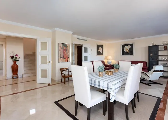 Duplex Penthouse With The Sea Views, Luxury Urbanization 马尔韦利亚