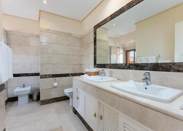 Duplex Penthouse With The Sea Views, Luxury Urbanization 马尔韦利亚
