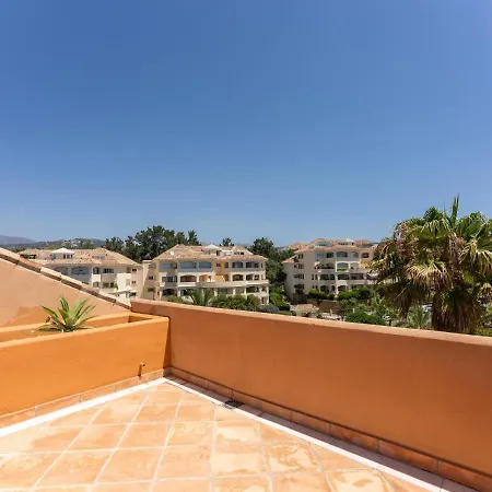 Tatil Evi Duplex Penthouse With The Sea Views, Luxury Urbanization Marbella