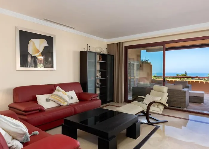 Tatil Evi Duplex Penthouse With The Sea Views, Luxury Urbanization Marbella